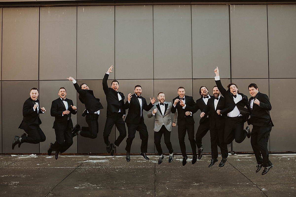 groomsmen-jumping.jpg
