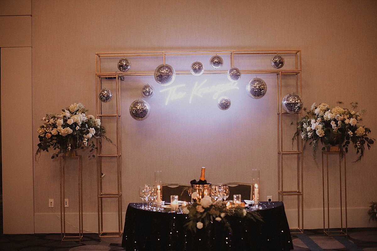 new-years-eve-wedding-decor.jpg